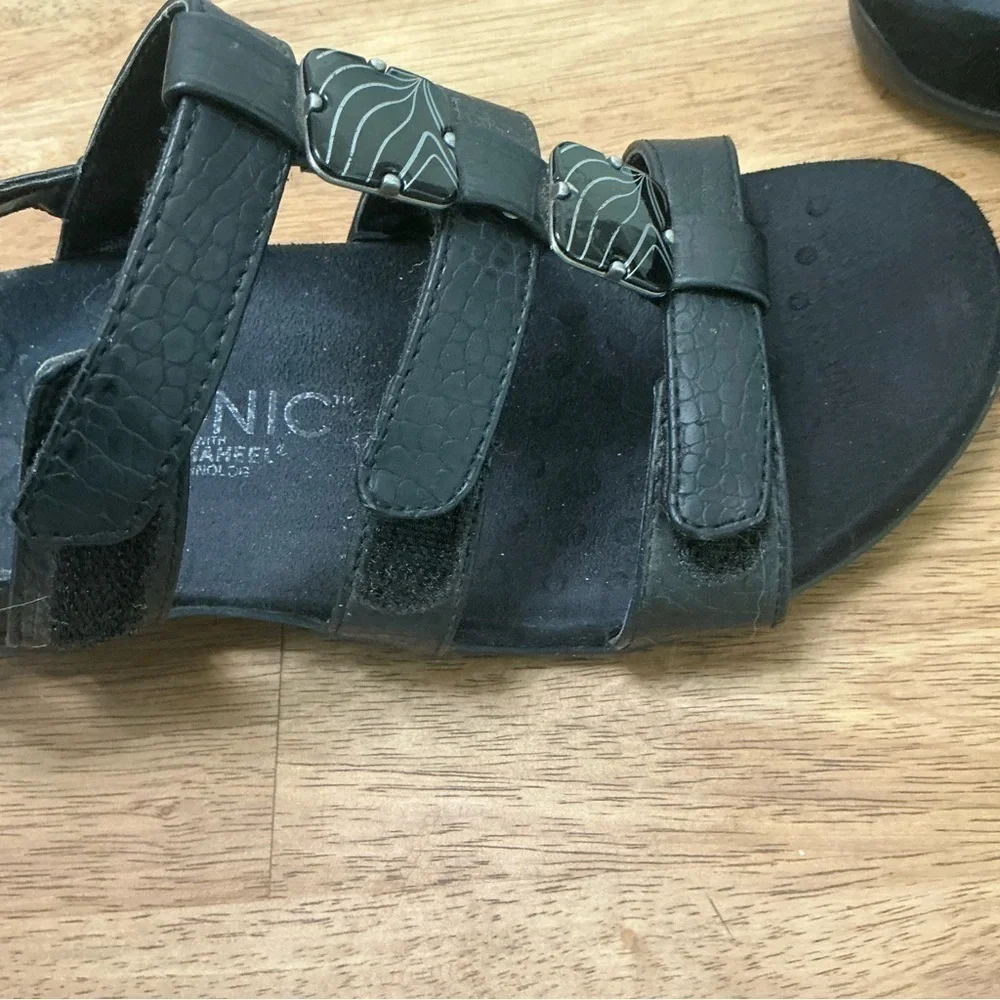 Vionic Women's Women's Rest Amber Backstrap Sandal - size 7
